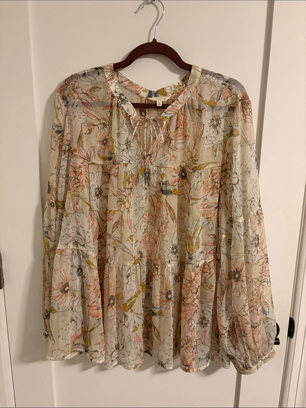Lucky Brand Sheer Floral Tie-Neck Blouse - Cream Pink & Grey. 2X women’s plus.